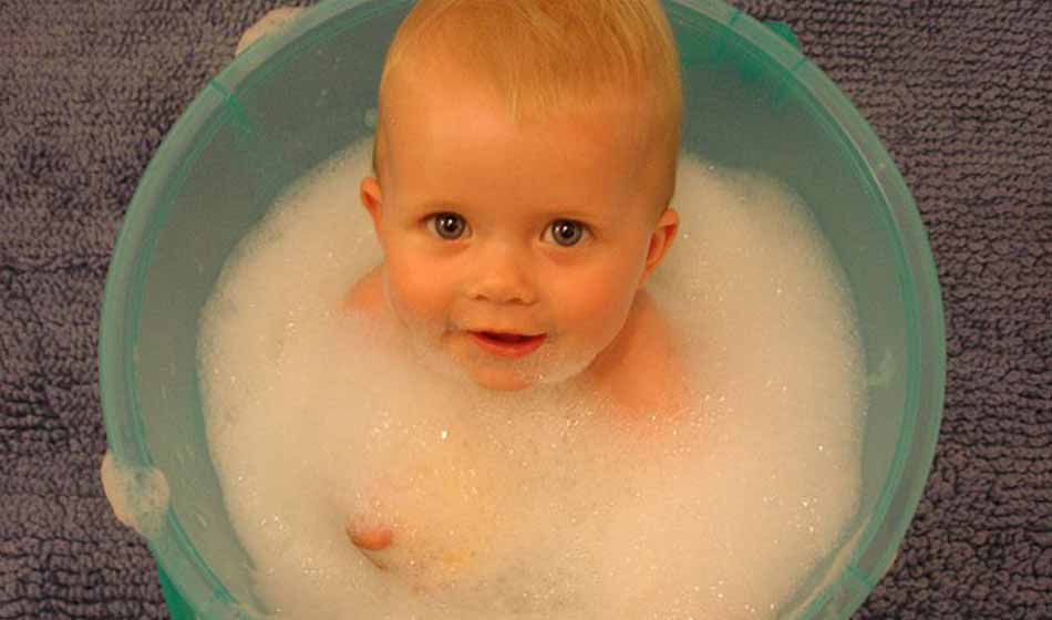 Le Bebe Et L Eau Du Bain Claude Didierjean Jouveau Naissance Allaitement Maternage Parentalite Education Le Bebe Et L Eau Du Bain Claude Didierjean Jouveau Naissance Allaitement Maternage Parentalite Education